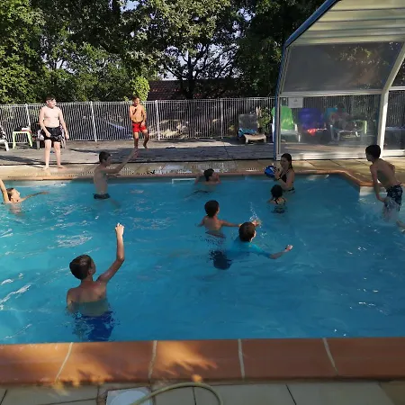 Les Collines D'eyvigues Hébergement de vacances Salignac Eyvigues