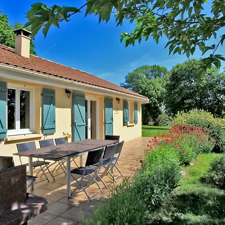 Les Collines D'eyvigues Hébergement de vacances